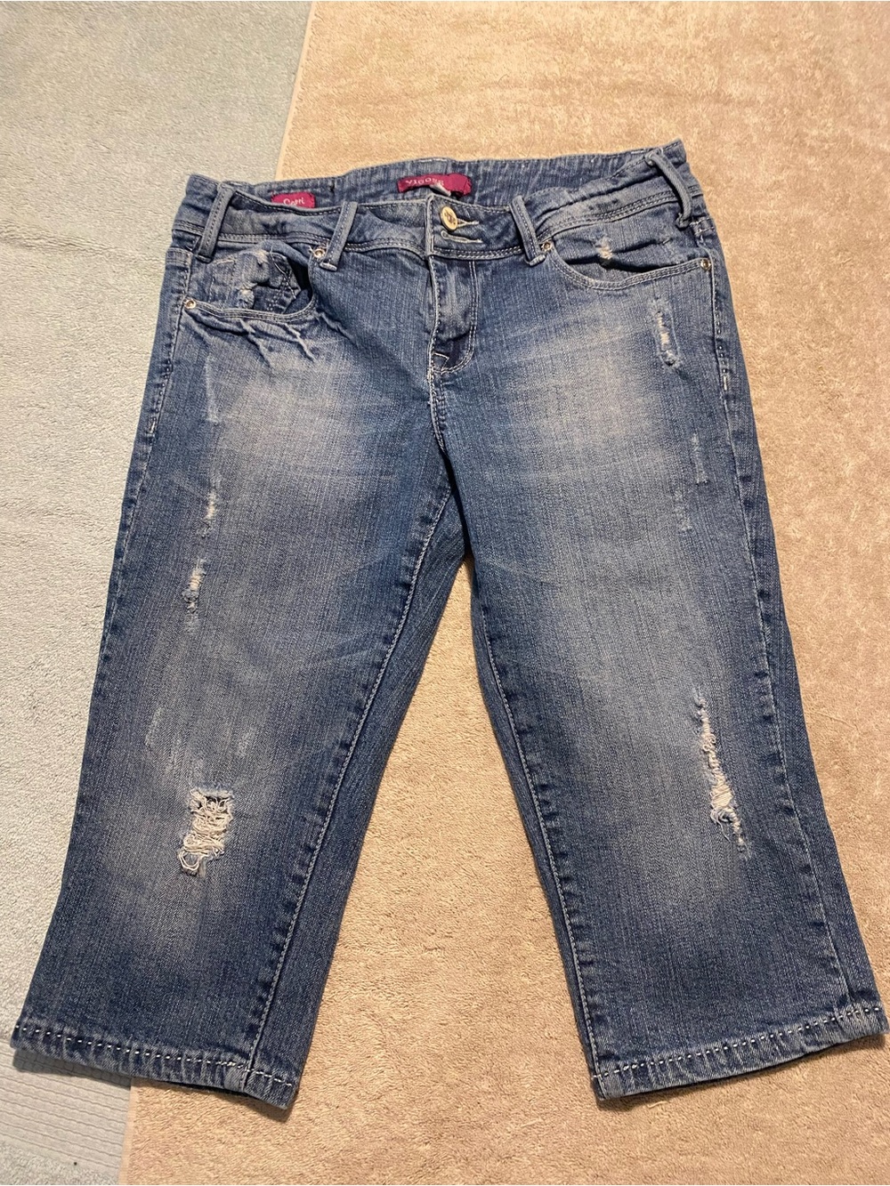 Vigoss Capri Jeans Womens 5/6 28 Blue Denim Distressed Low Rise Cropped